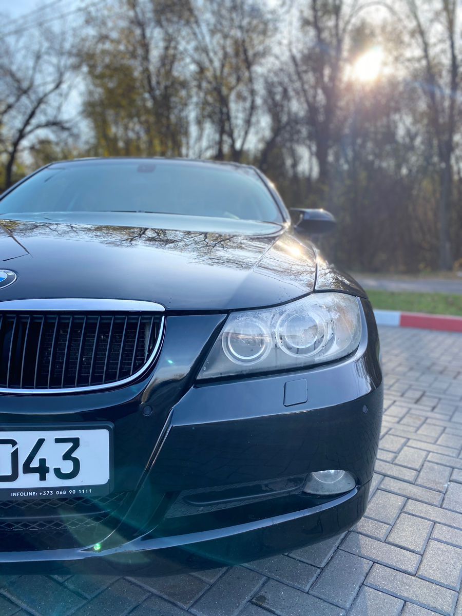 BMW 3 Series foto 2