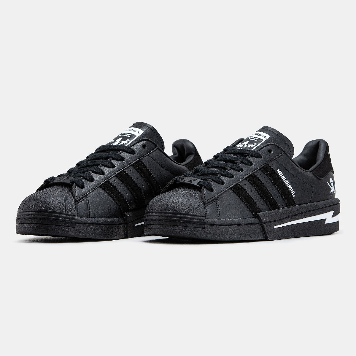 Adidas Superstar x Neighborhood Black foto 2