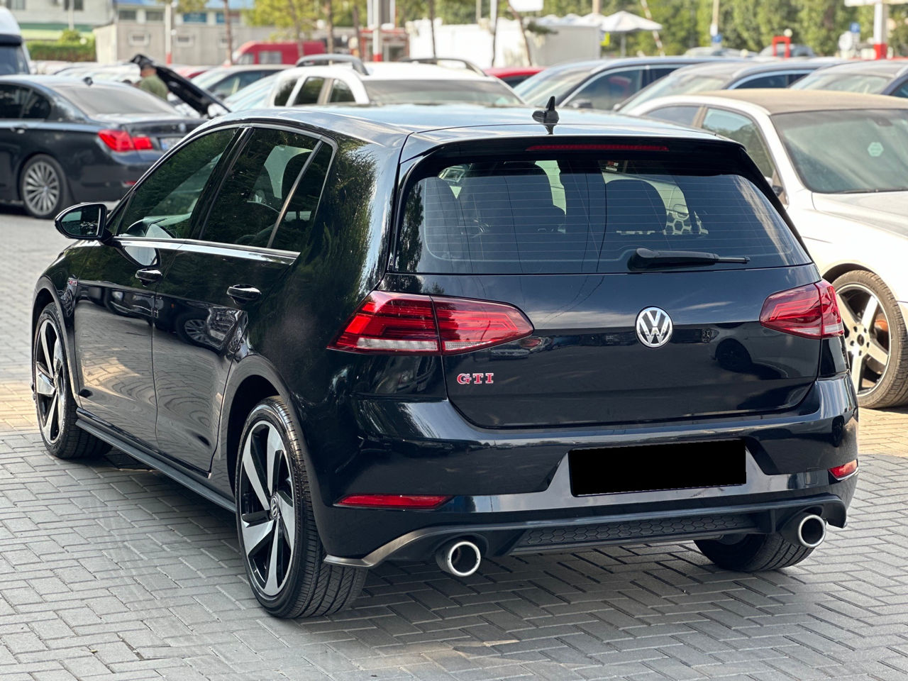 Volkswagen Golf foto 2