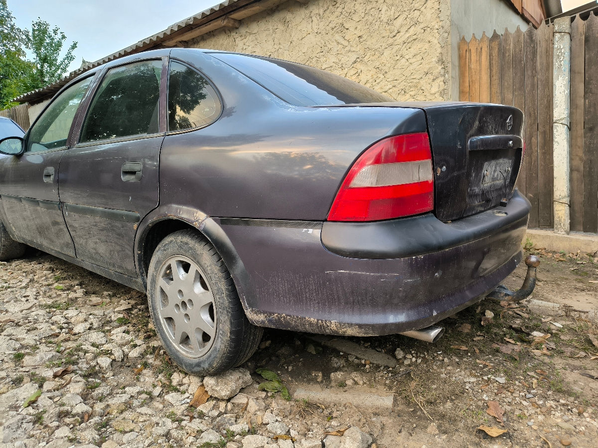 Piese vectra b 1.6 16v 1997 foto 6