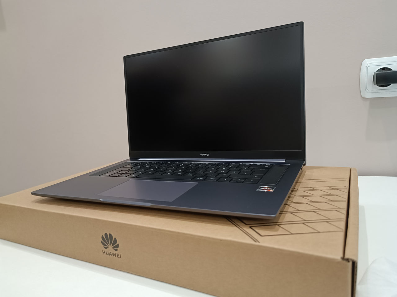 Huawei D16