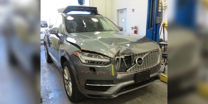 Volvo XC90 foto 0