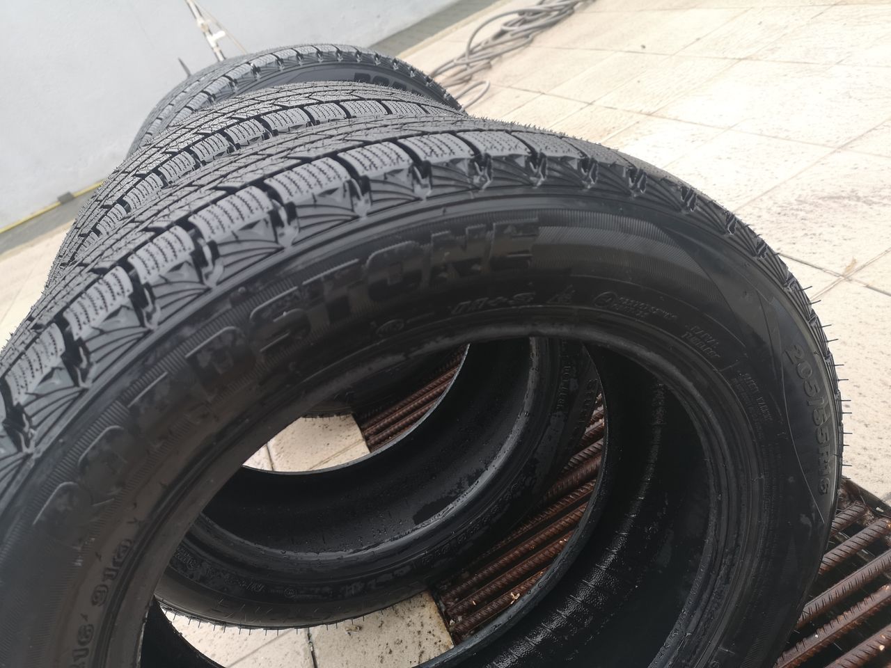 205/55/r16 Roadstone Winguard Ice Новые Зима