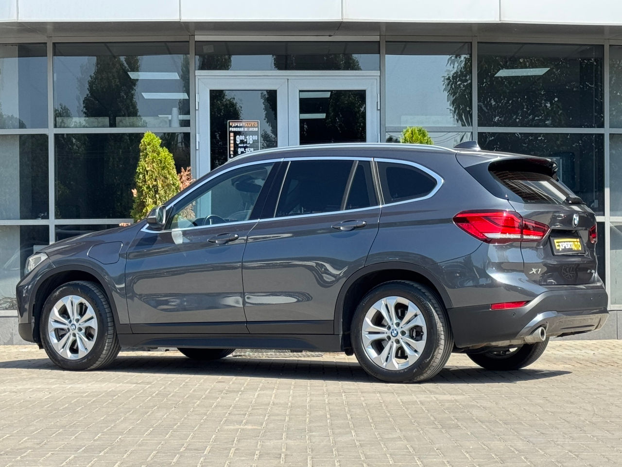 BMW X1 — фото 4