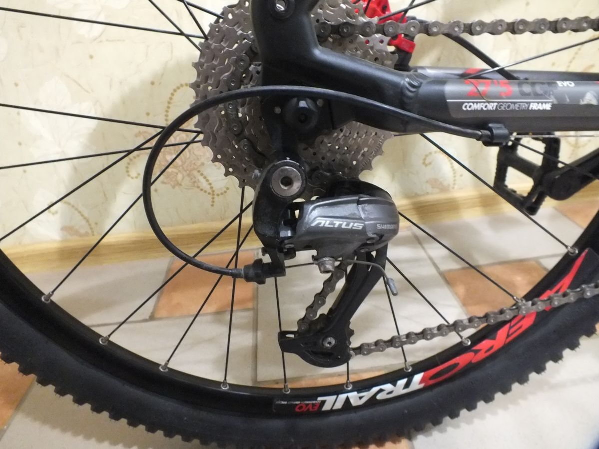 B'twin Rockrider 540.