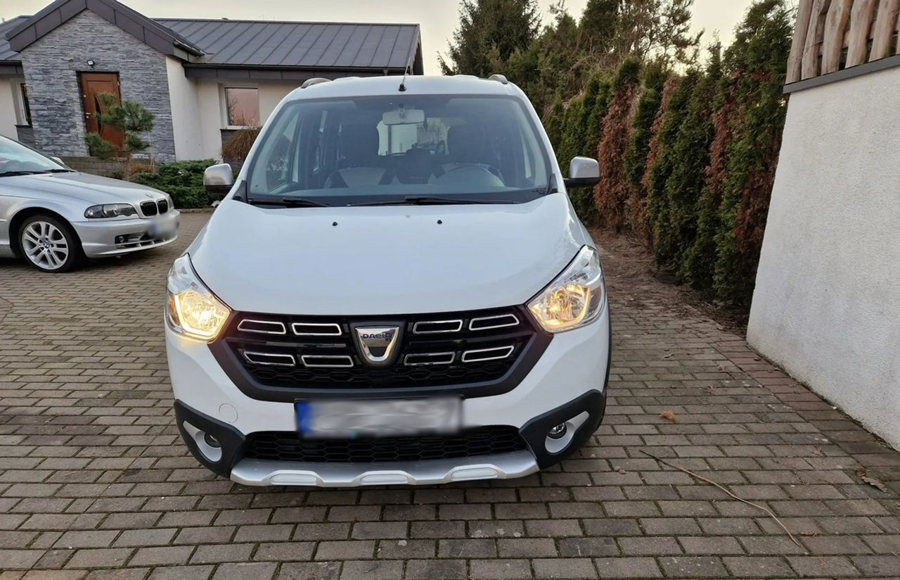Dacia Lodgy фото 1