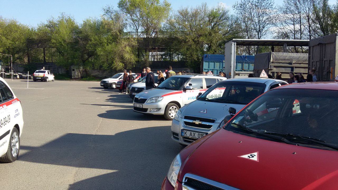 Scoala auto автошкола вождение  ABCDE Riscanovca str.Kiev 1 foto 5