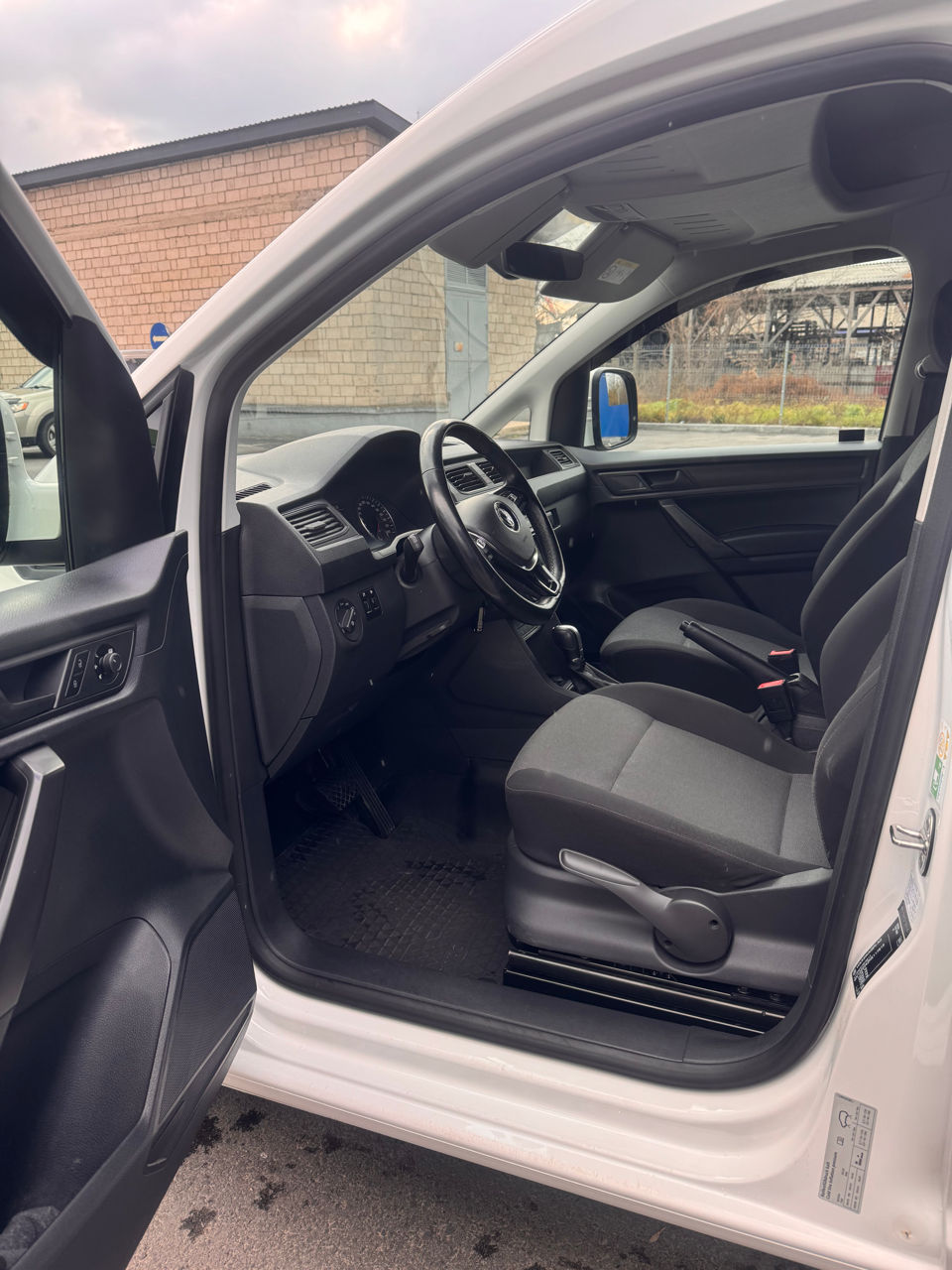 Volkswagen CADDY MAXI , 4x4 фото 10
