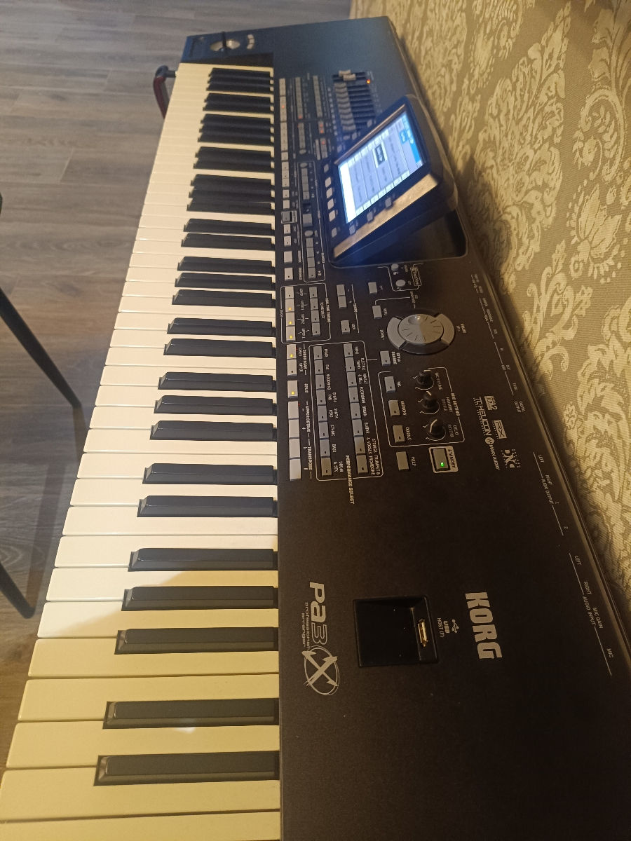 Korg pa3x pro 76 foto 2