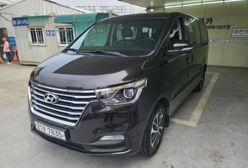 Hyundai Grand Starex фото 0