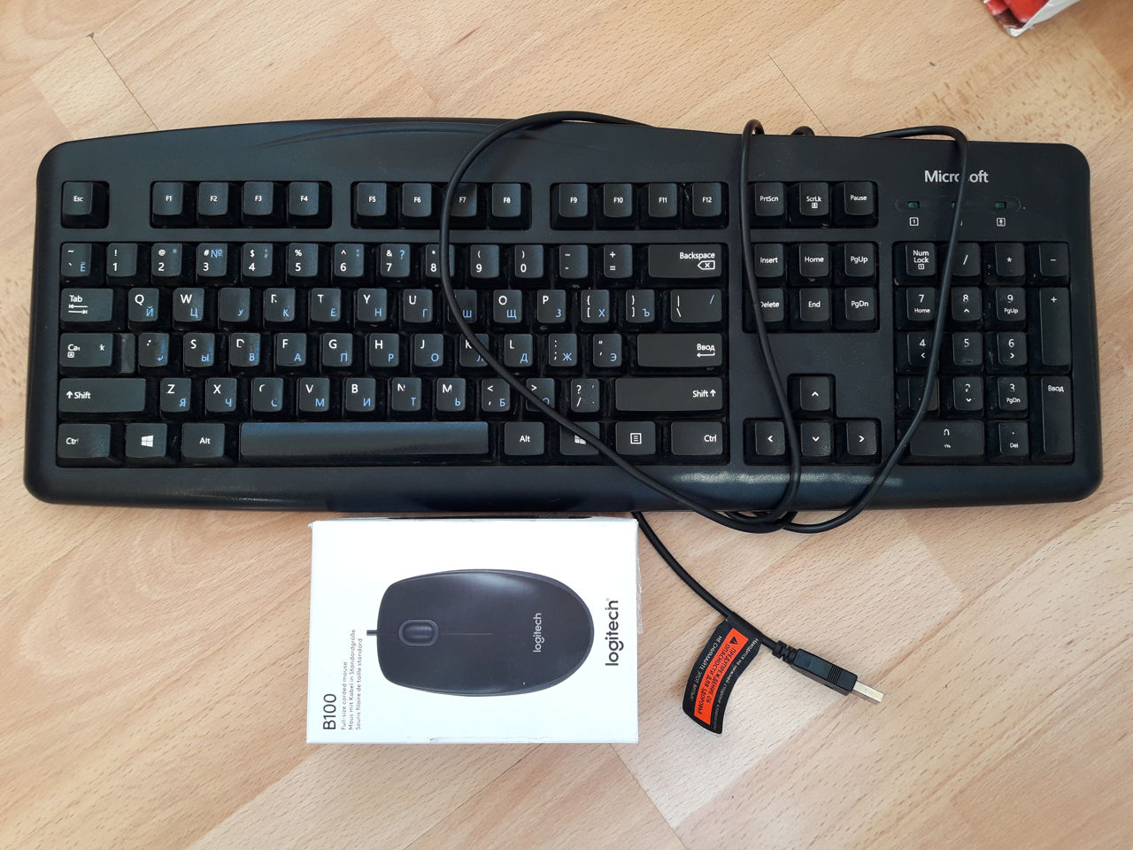 Клавиатура USB + мышка USB за 150 lei