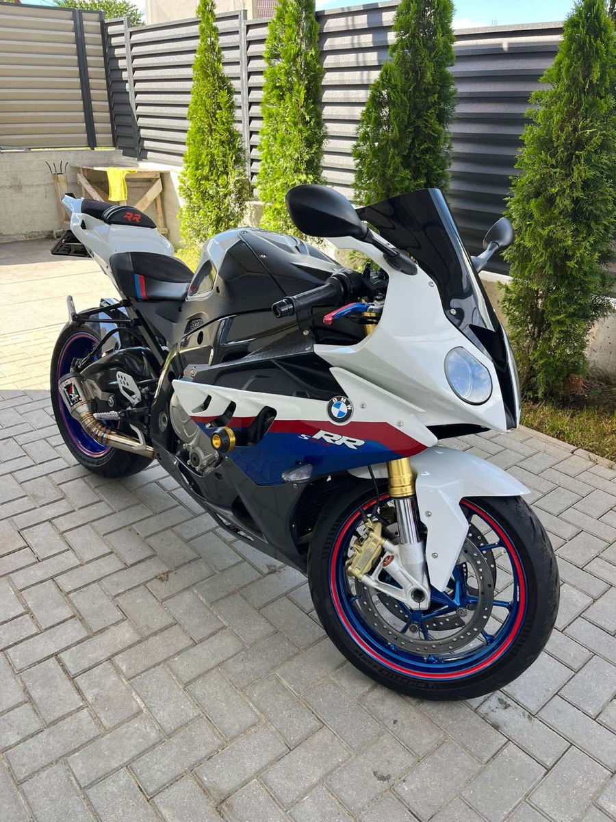 BMW S1000RR фото 4
