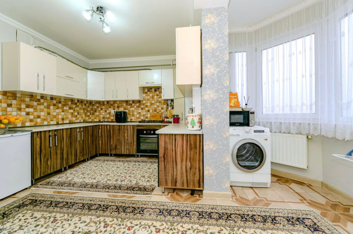 Apartament cu 3 camere,  Buiucani,  Chișinău,  Chișinău mun. foto 1