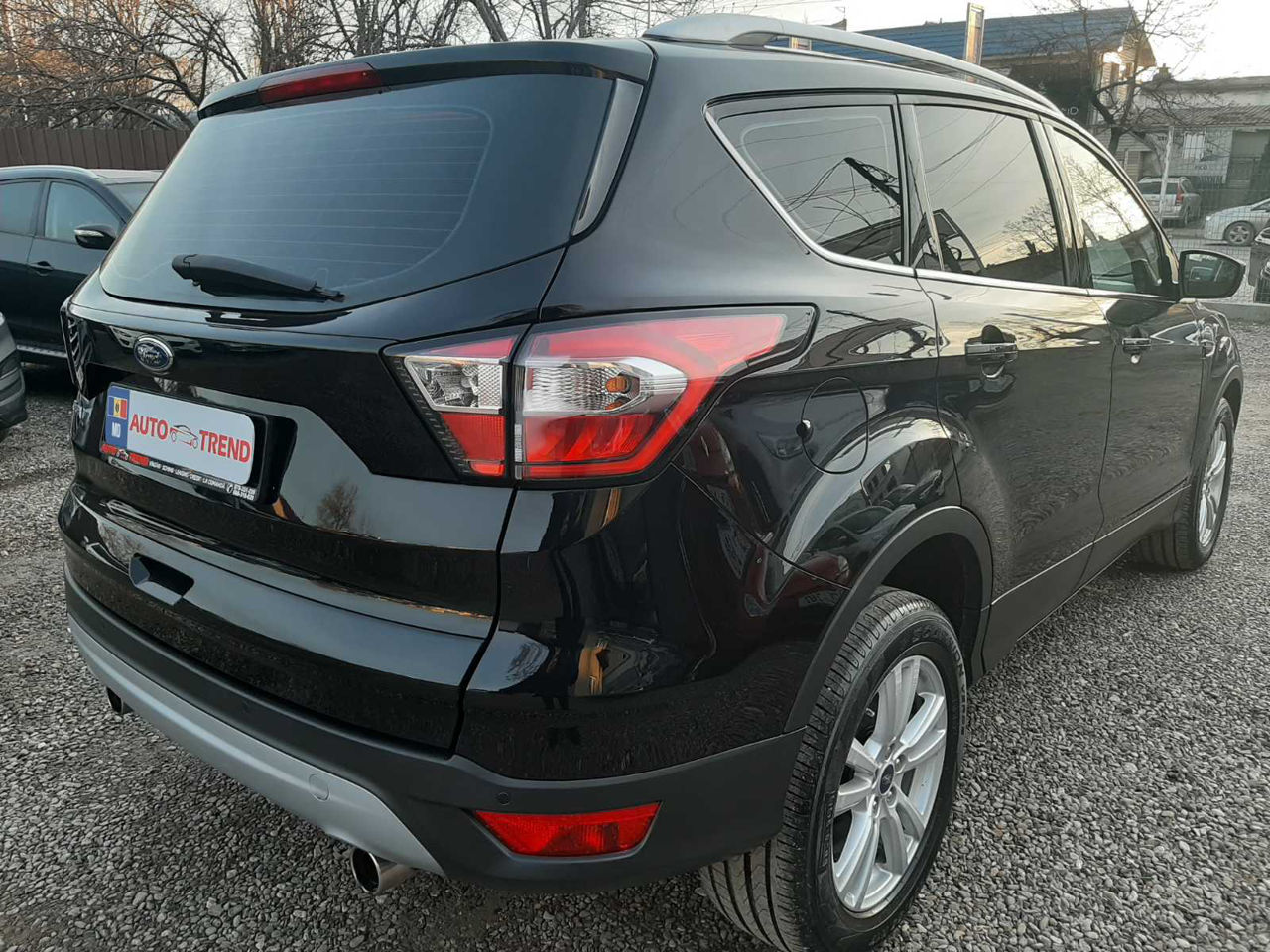 Ford Kuga foto 3