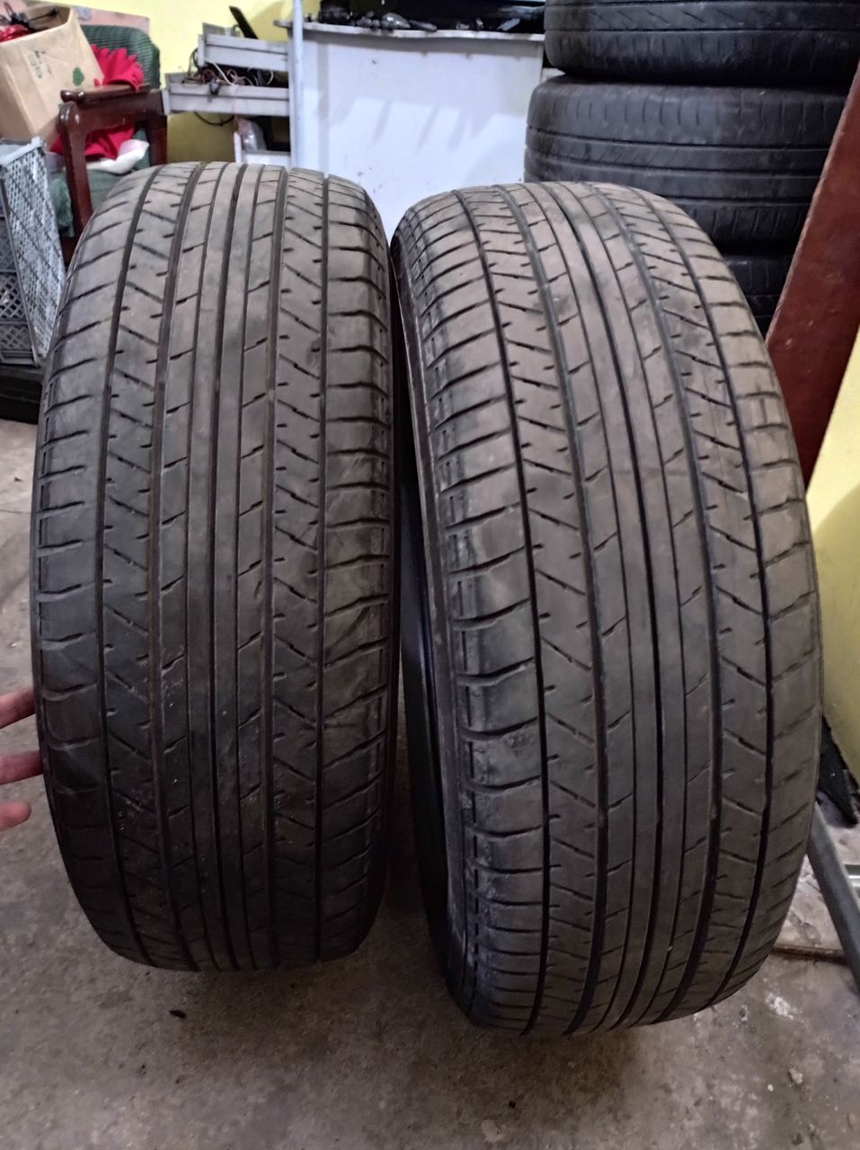 215/60 R17