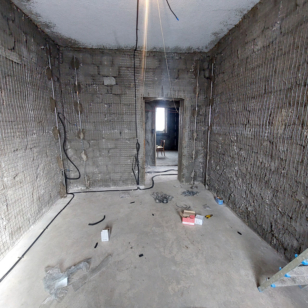 Механизированная штукатурка. Tencuiala mecanizata . Interior si exterior. foto 7