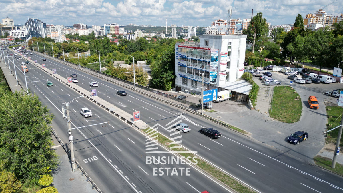 Chirie! 300 m2! Parter! Centru, bd. Dacia! Parking! Open Space! foto 10