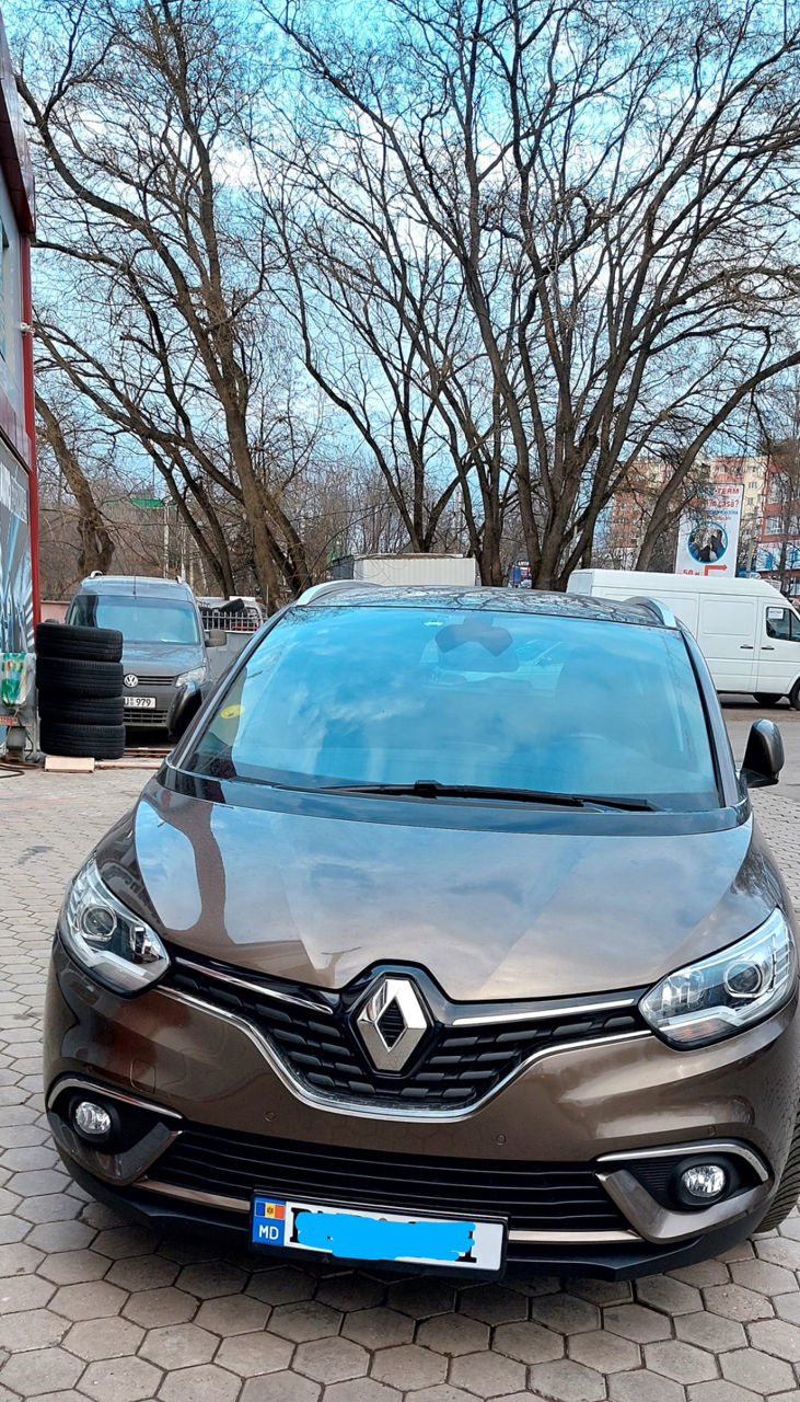 Renault Grand Scenic foto 4