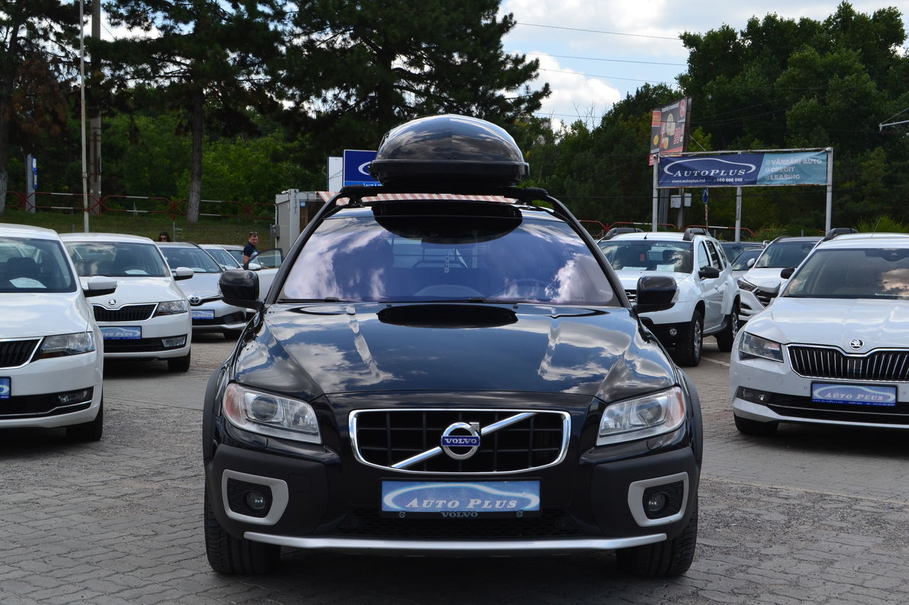 Volvo XC70 foto 1