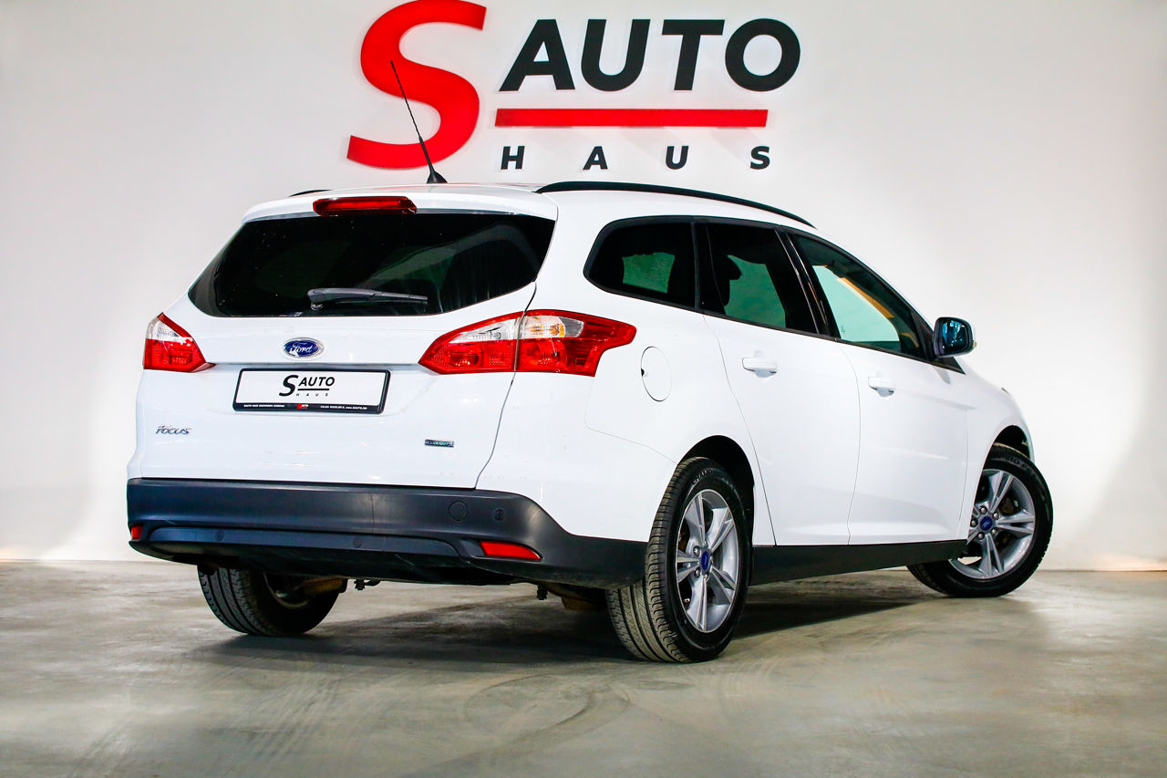 Ford Focus foto 2