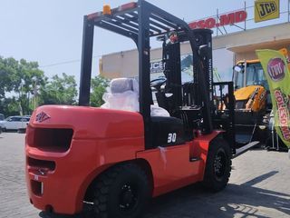 В наличии Вилочный Погрузчик Hangcha CPCD30-AG2 3т , диз., мачта 4.5м триплекс ,Side shift foto 0