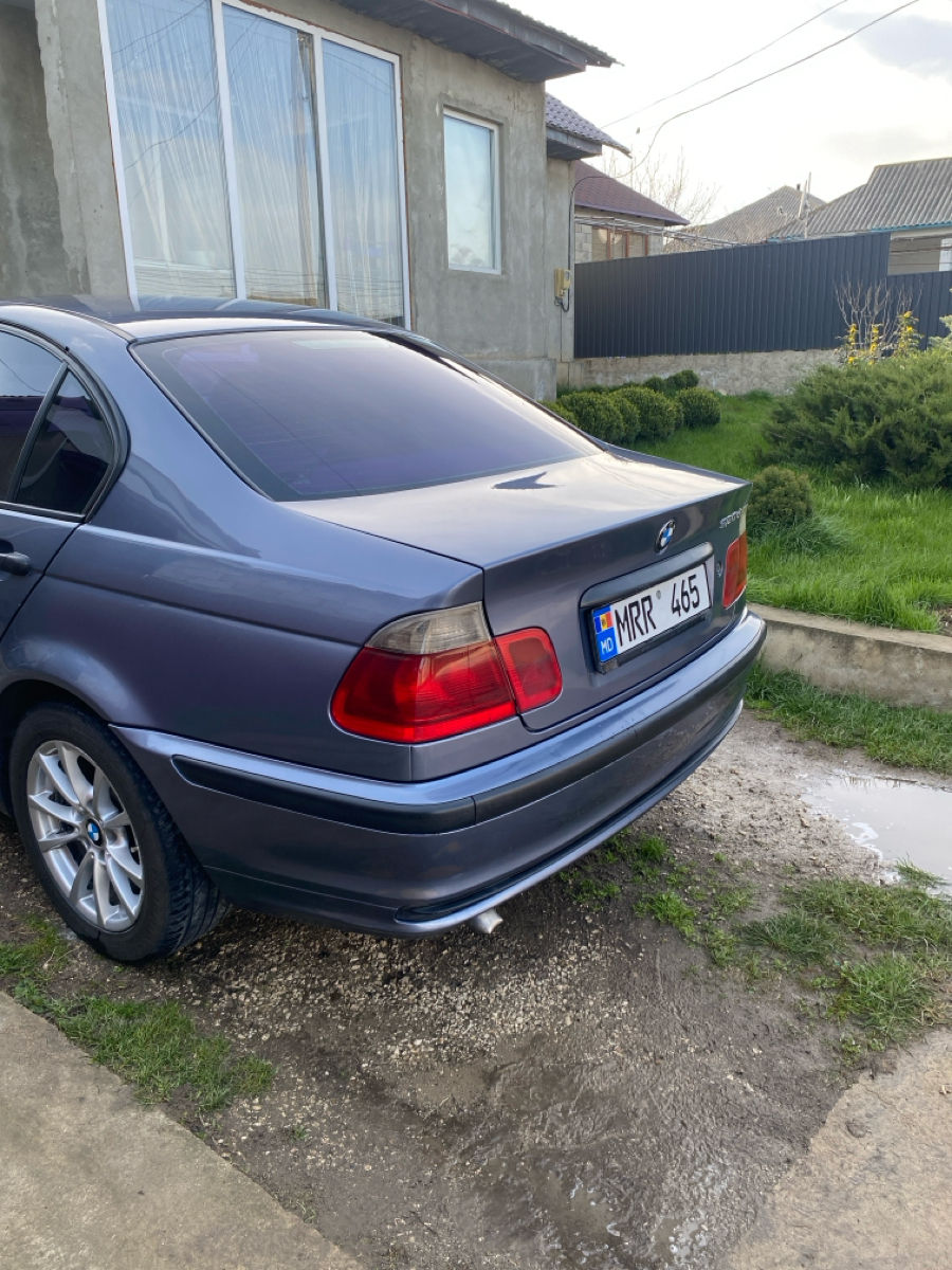BMW 3 Series foto 1