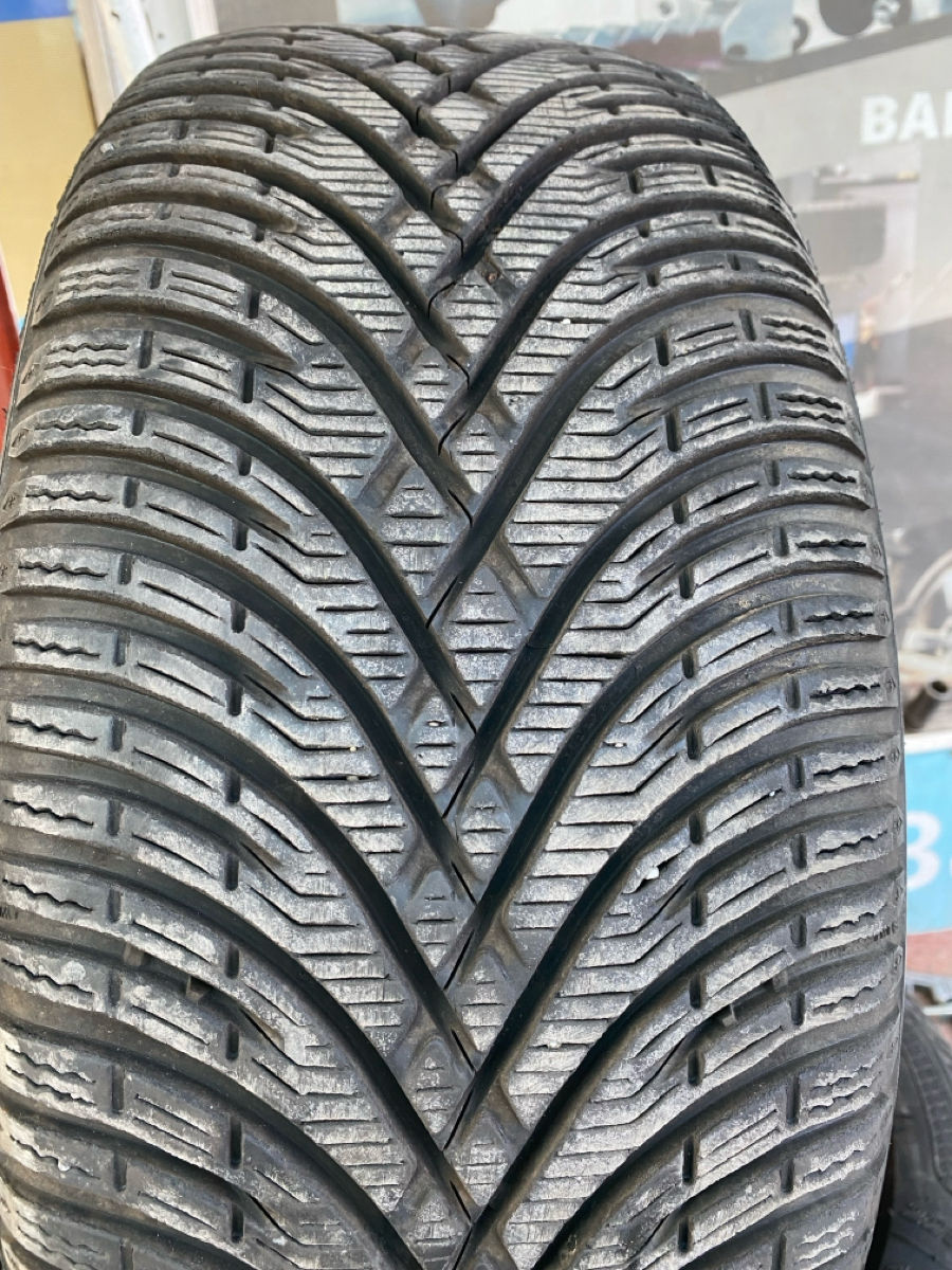 225/45 R17 foto 11