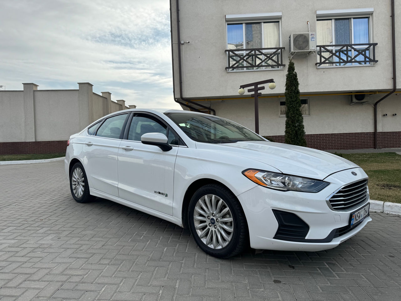 Ford Fusion foto 1