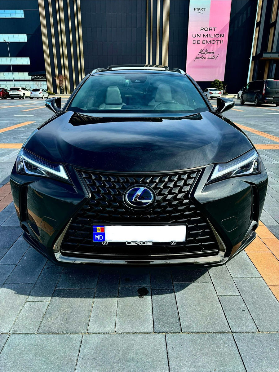 LexusUX