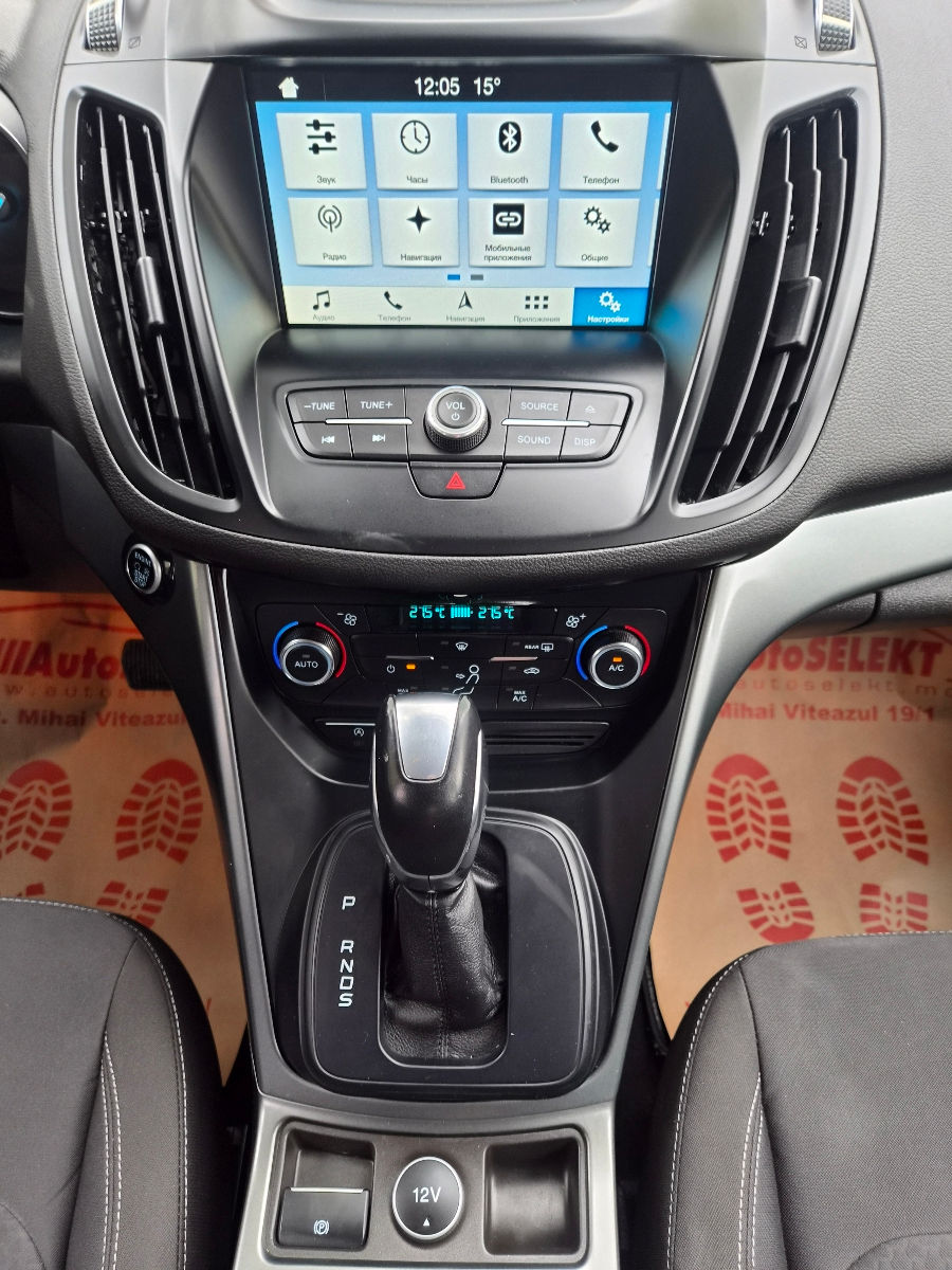 Ford Kuga 2018 photo 14