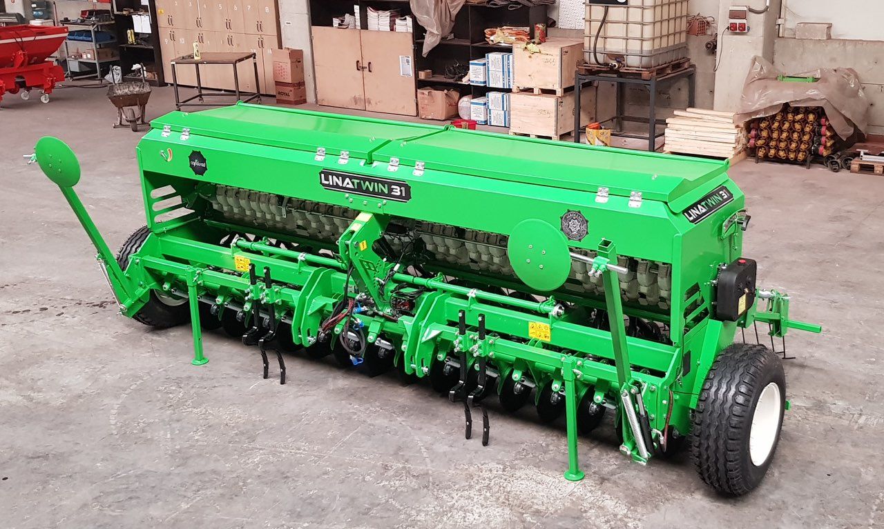 Semanatoare Universala Lina Twin tip tehnologie Italiana. foto 0