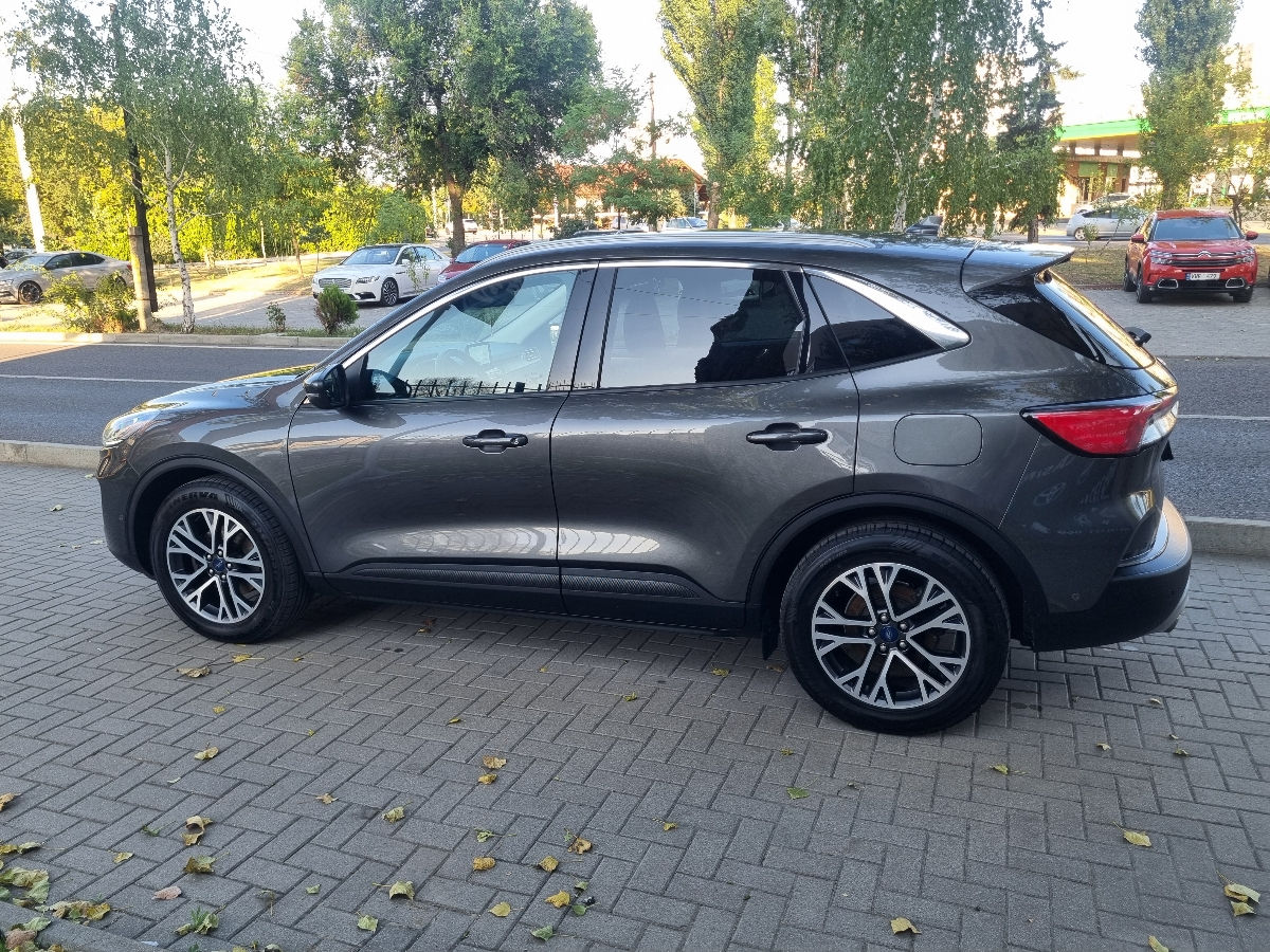 Ford Kuga 2022 photo 8