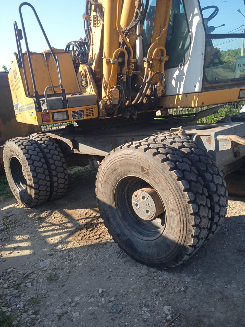 Excavator Liebherr 904 foto 7