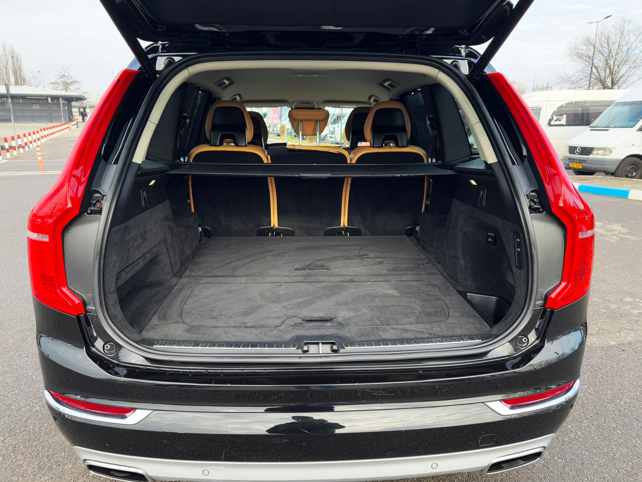 Volvo XC90 foto 13