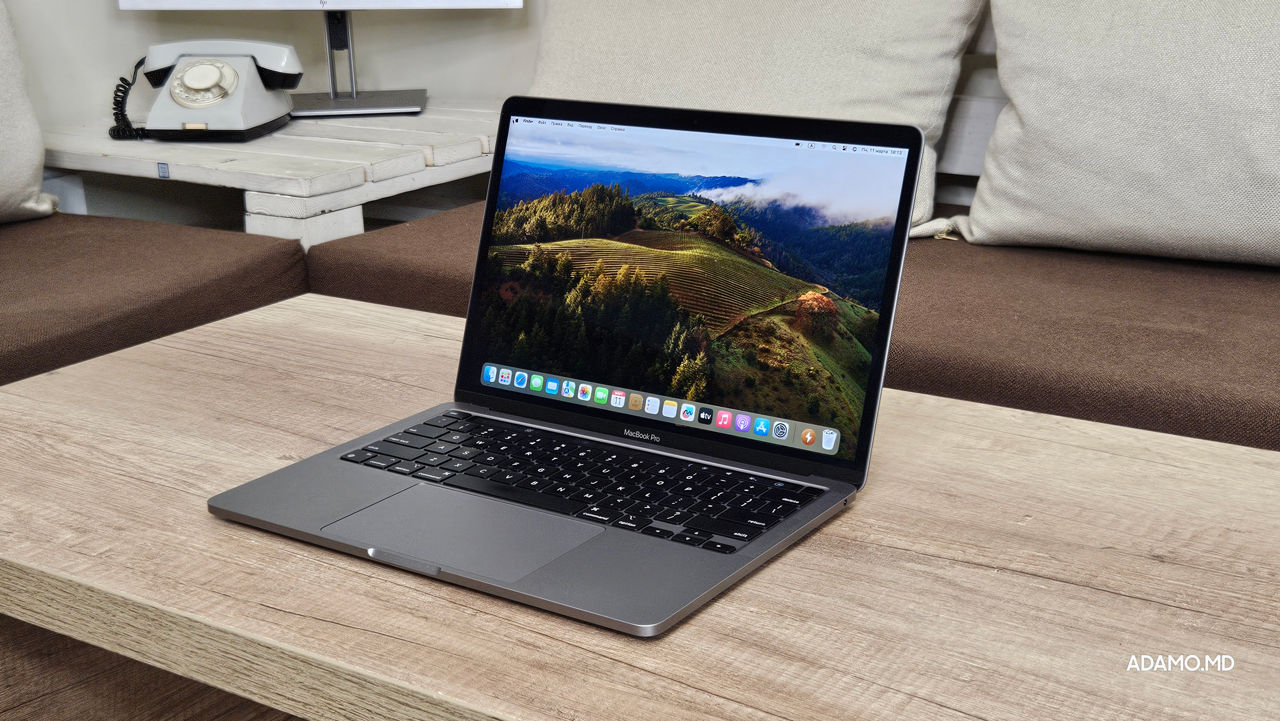 MacBook Pro 13 2021 (M1/16Gb/512Gb) 15 Clicluri