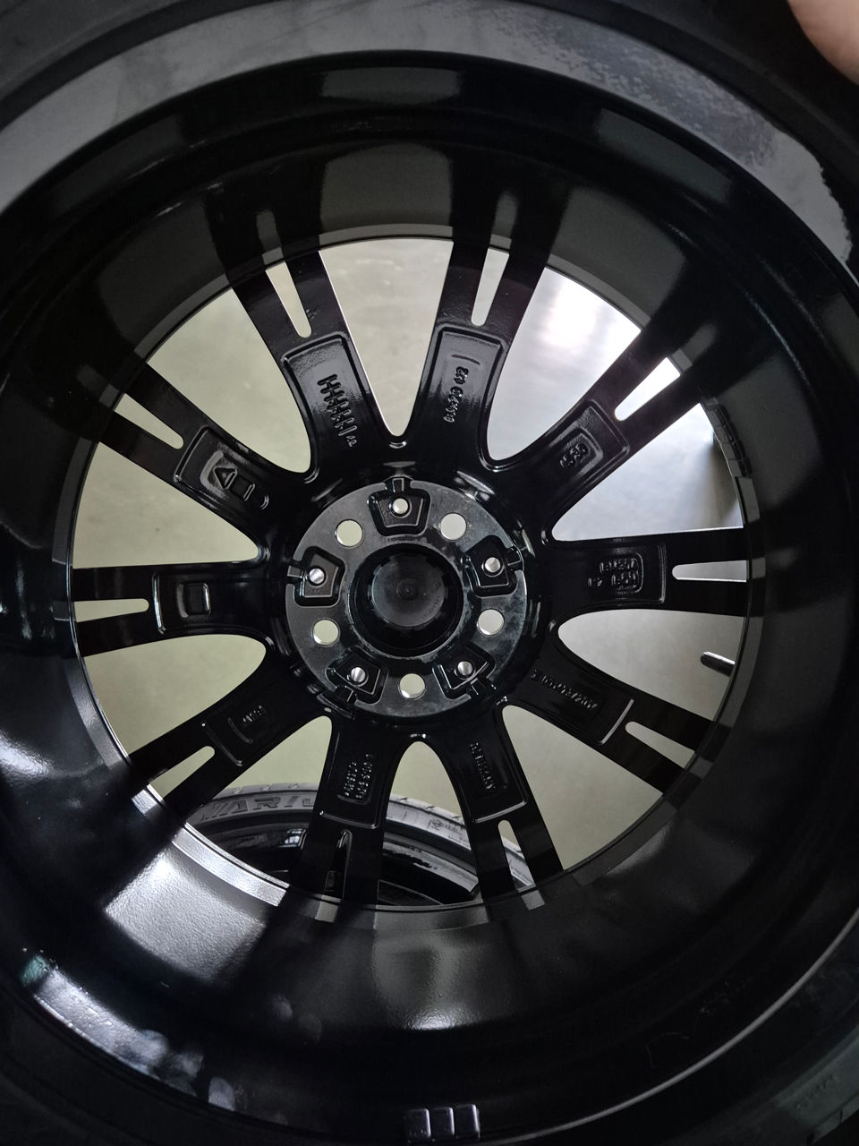 Bmw g30 g11 r20 стиль 759i BMW individual foto 4