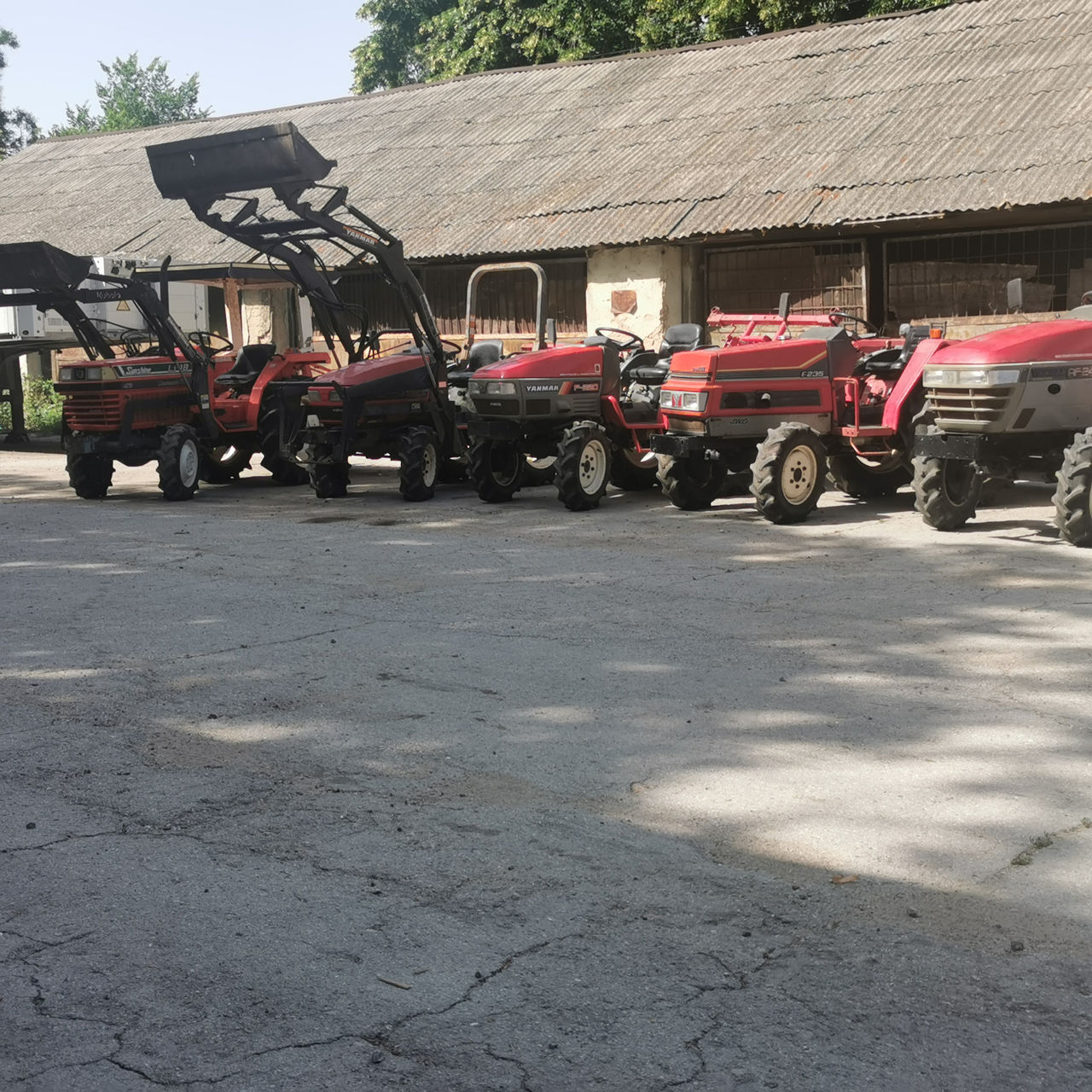 Tractor japonez - Iseki TA267 +freza+transport gratuit foto 8