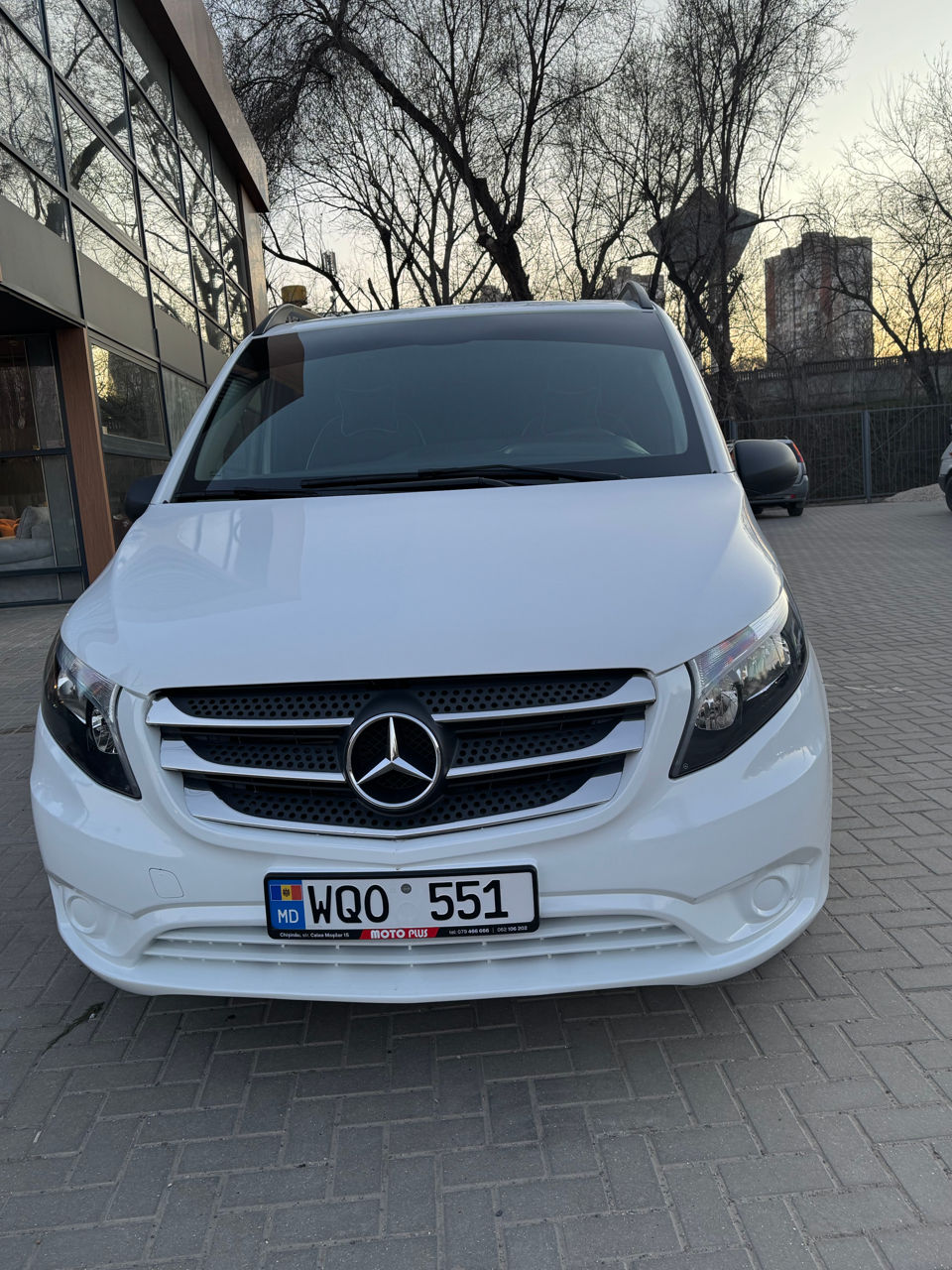 Mercedes Vito foto 2