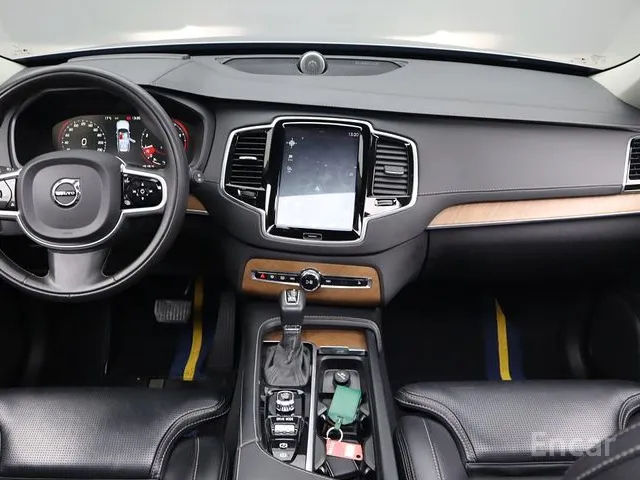 Volvo XC90 foto 3