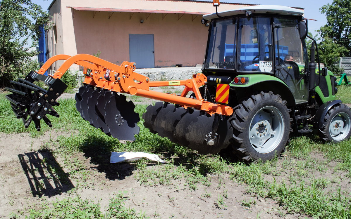 Grapa cu discuri 2,4 "taurus"/ навесные дисковые бороны 2,4 "таурус" - IN RATE CU 0% foto 9