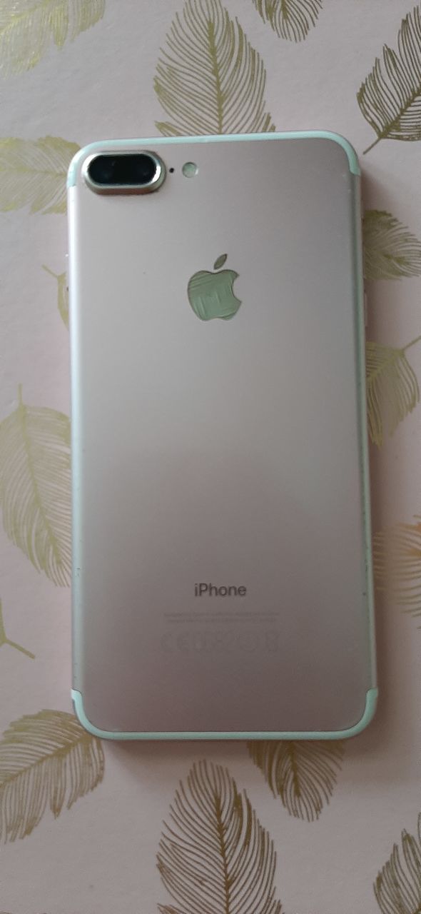 Айфон 7+(128г)