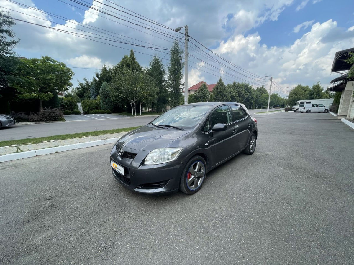 Chirie auto foto 0