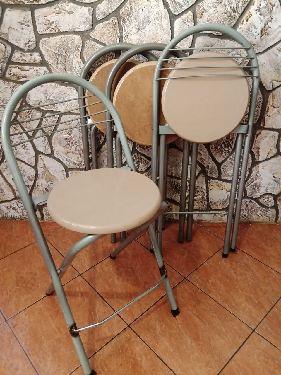 Мебель для дачи и сада ,качественные стулья