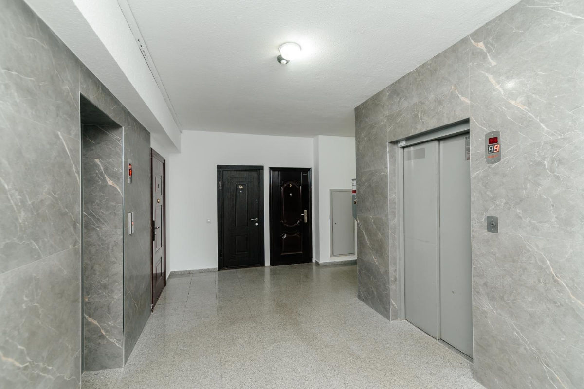 Apartament cu 2 camere, 60 m², Centru, Chișinău foto 9