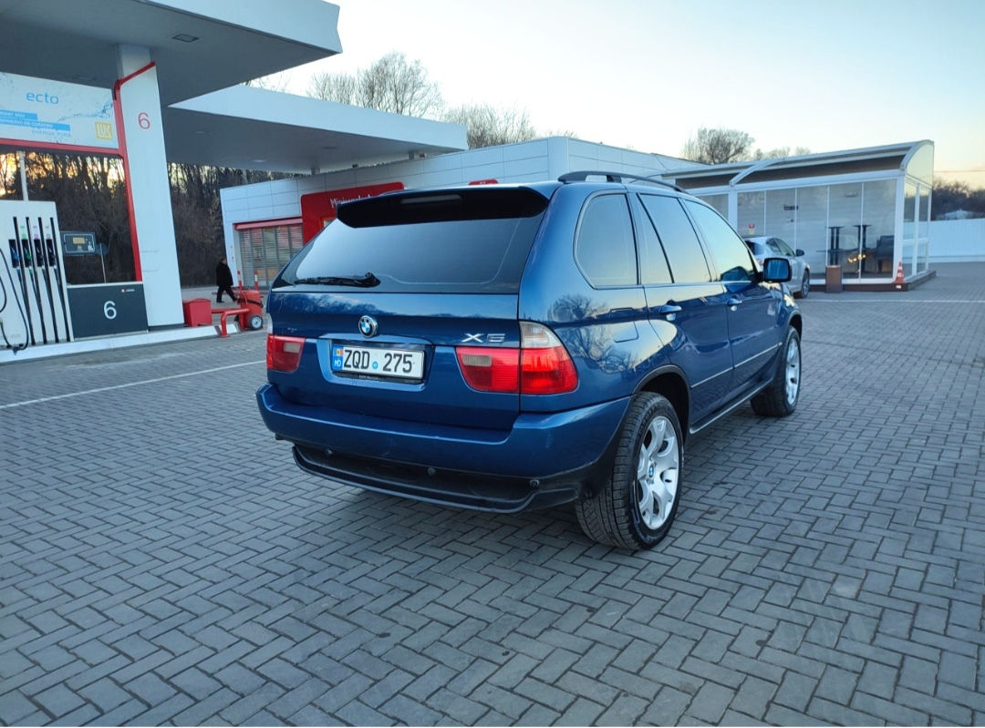 BMW X5 foto 4