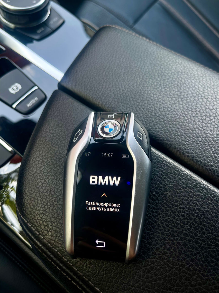 BMW 5 Series foto 9