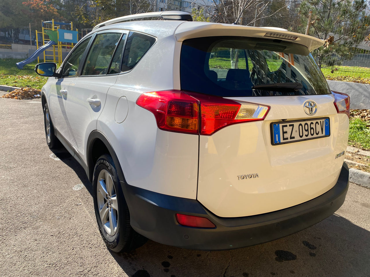 Toyota Rav 4 foto 2