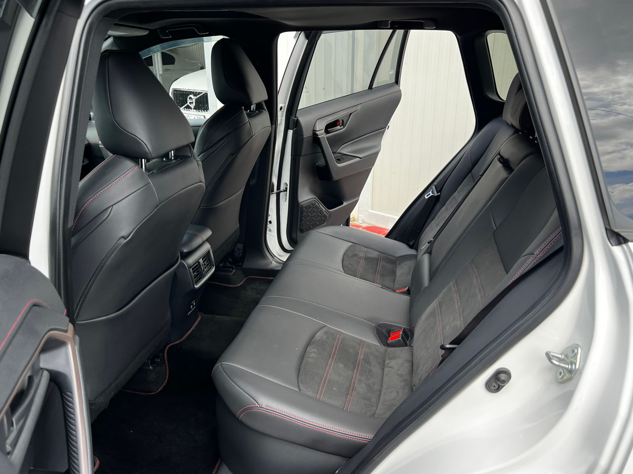 Toyota Rav 4 foto 15
