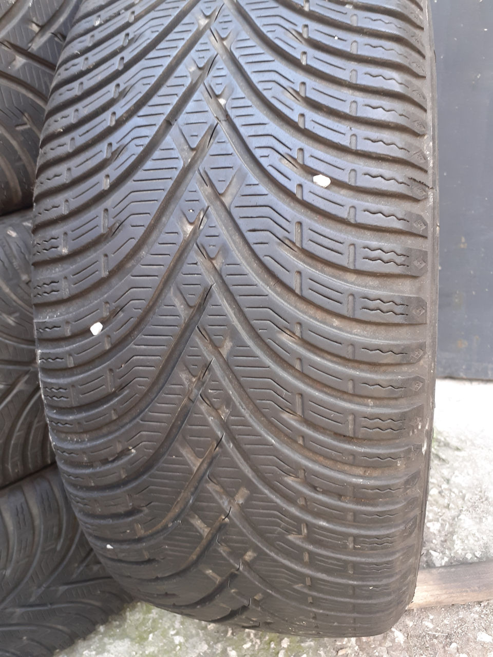 225 45 R17 BFGoodrich foto 1