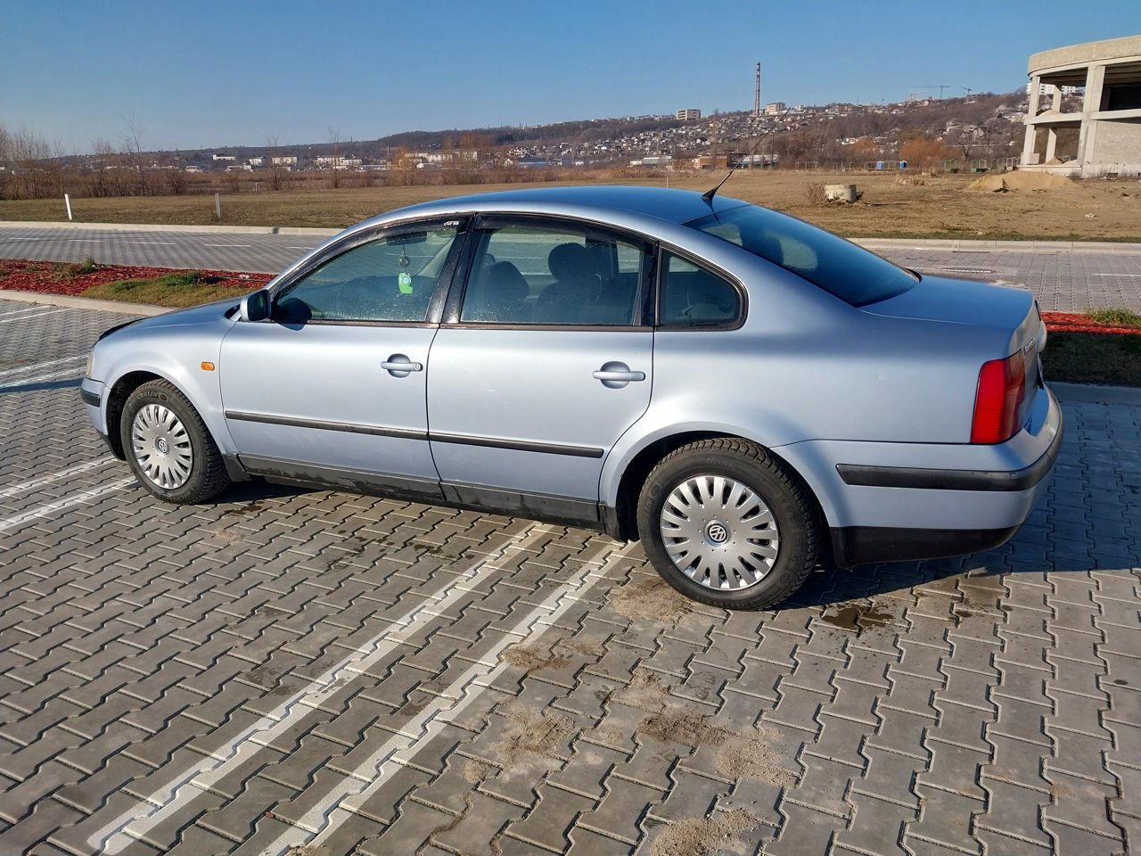 Volkswagen Passat foto 2